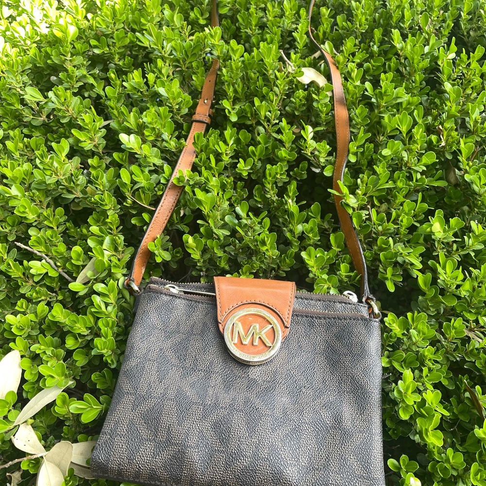 Michael Kors Black and Brown Crossbody Bag
